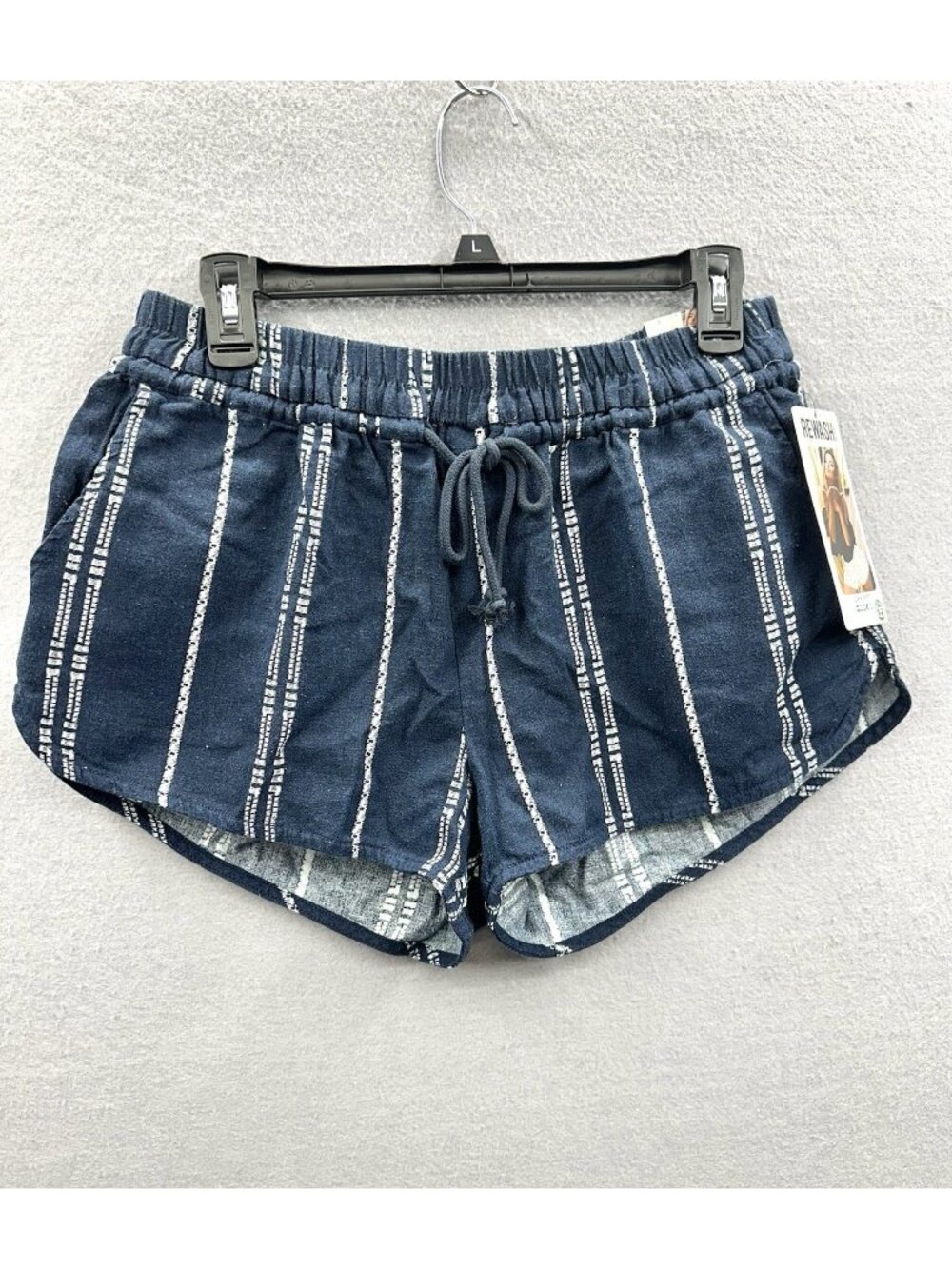 Rewash Women Beach Linen Shorts Size L Loose Fit Blue White Stripes Drawstring
